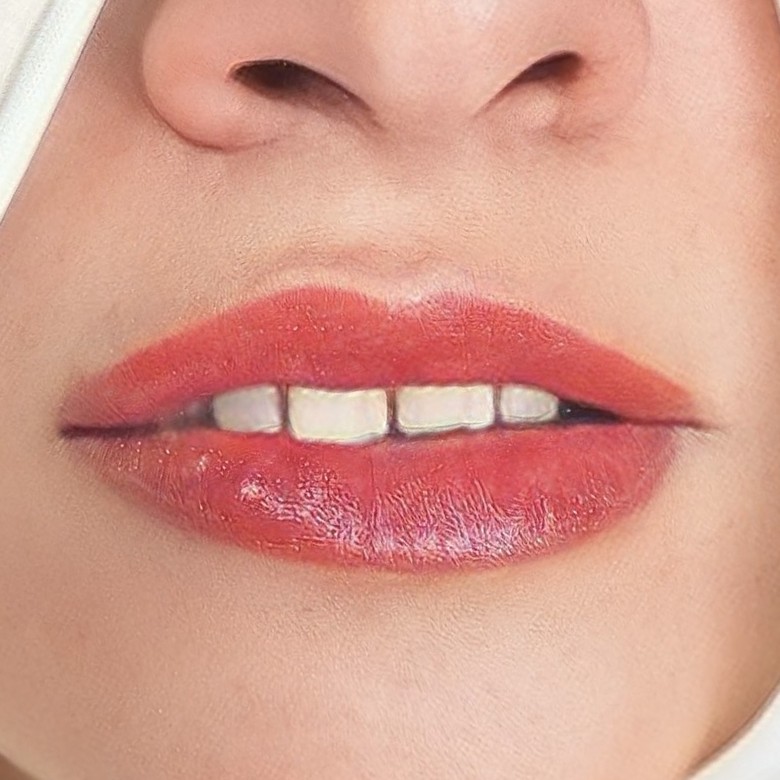 Lippen met permanente kleur